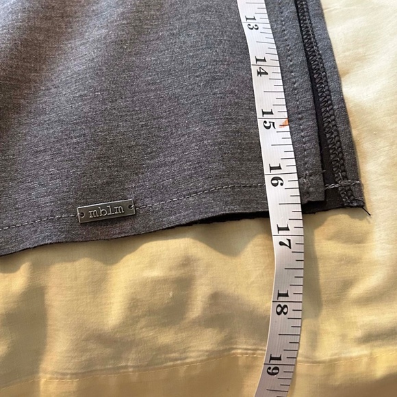 VEST, CHAIN ACCENTS, ASPHALTE GREY, SIZE MBLM 4, ZIPPED POCKETS, LONG SIDE SLITS - Picture 11 of 15
